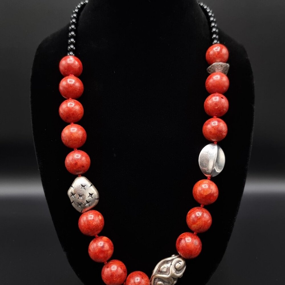 Red Coral & Black Onyx Beaded Necklace